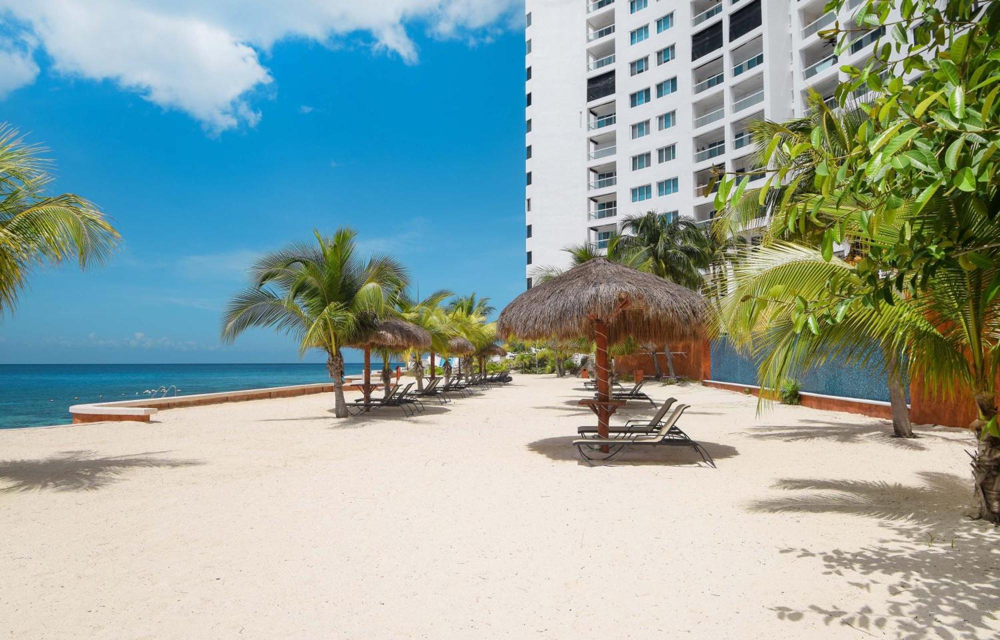Holiday home Oceanfront Oasis At Peninsula Grand